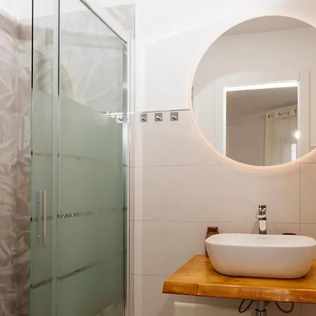 ゲストハウス La Casa Di Ambra 3*